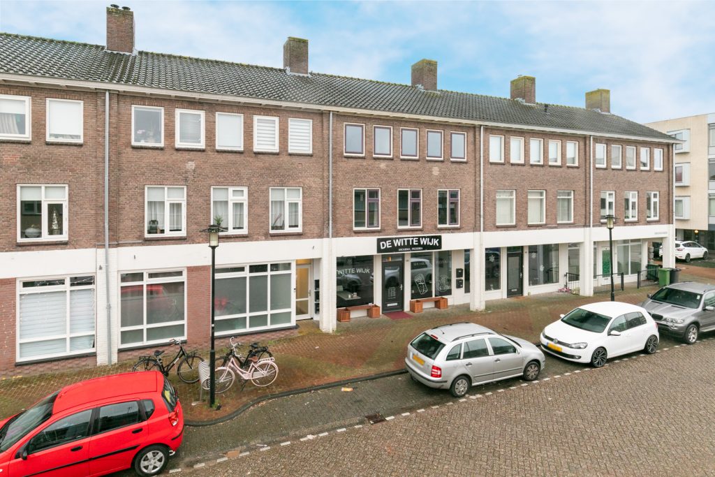 Woning te koop: Pastoor Kuypersstraat 22a Waalwijk - Allround Makelaardij