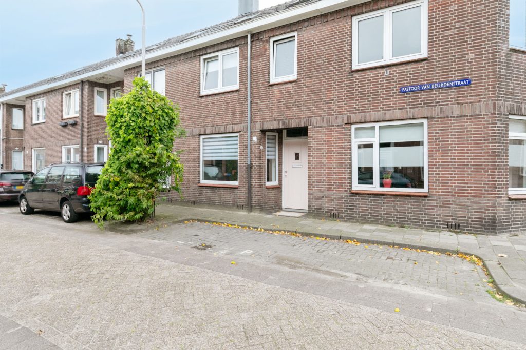 Woning te koop: Pastoor van Beurdenstraat 82 Tilburg - Allround Makelaardij