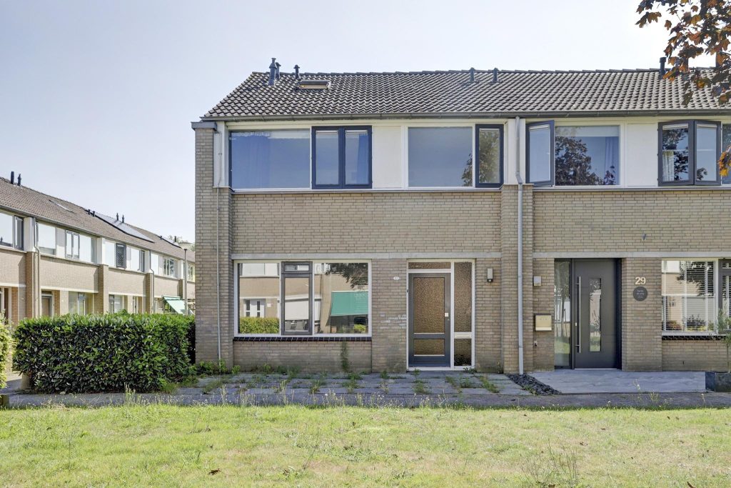 Woning te koop: Franz Leharpark 27 Waalwijk - Allround Makelaardij