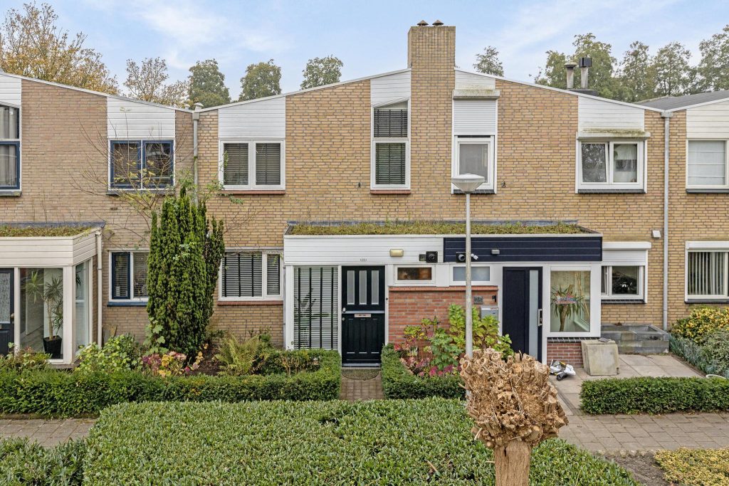 Woning te koop: Peter Benoitpark 23 Waalwijk - Allround Makelaardij